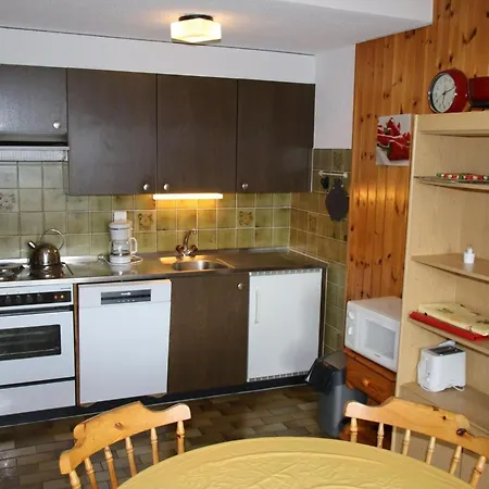 Extravagant With View Agettes