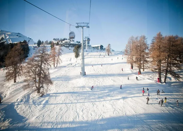 Extravagant With View Agettes