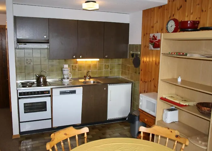 Extravagant With View Agettes